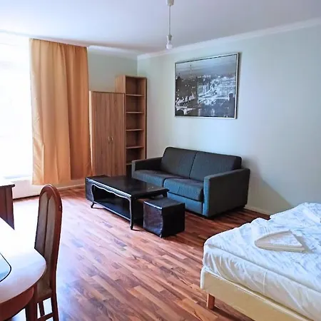 Puschkin Konukevi Berlin