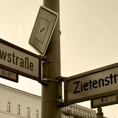Puschkin Pensionat Berlin